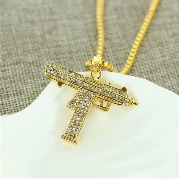 Uzi Gun Pendant Necklace Men’s jewelry - Picture 2 of 2